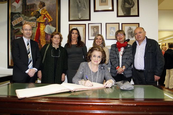 La Fiesta de los Toros desde una Perspectiva Femenina