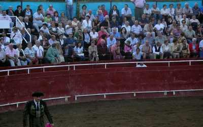 TOROS EN OROZKO. PRESENTACIÓN DE CARTELES