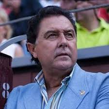 TOMAS CAMPUZANO