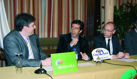 Coloquio con Juan Mora