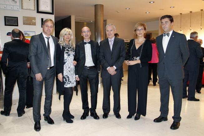 CENA DE GALA BENÉFICA A FAVOR DE ACOBI