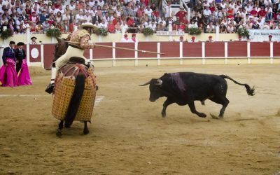 ENRIQUE VILLEGAS, PRESIDENTE DEL CLUB COCHERITO, PRESIDE POR SEGUNDO AÑO CONSECUTIVO UNA DE LAS NOVILLADAS DE LA FERIA DE PARENTIS (FRANCIA)