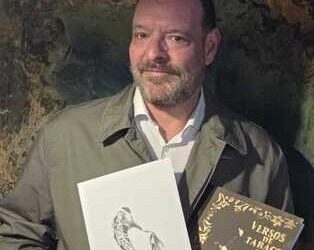 PRESENTACIÓN LIBRO «VERSOS DE TABACO Y ORO»
