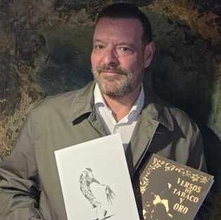 PRESENTACIÓN LIBRO «VERSOS DE TABACO Y ORO»